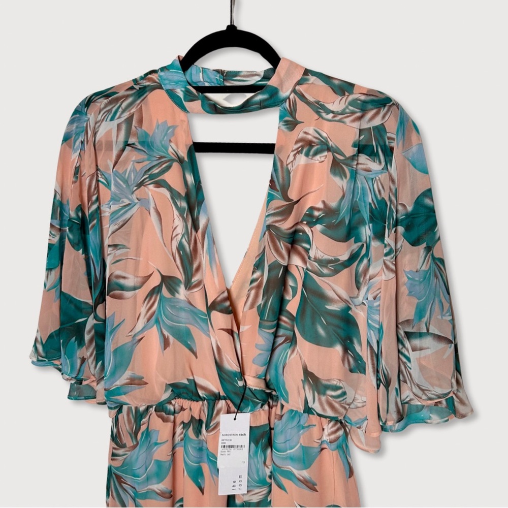 NWT Tropical Print Romper - Picture 2 of 6